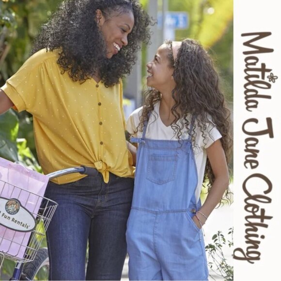 Matilda Jane 435 | Light Wash Blue Lets Go Together Okay Gigi Shortall | Size 8 - Picture 1 of 10